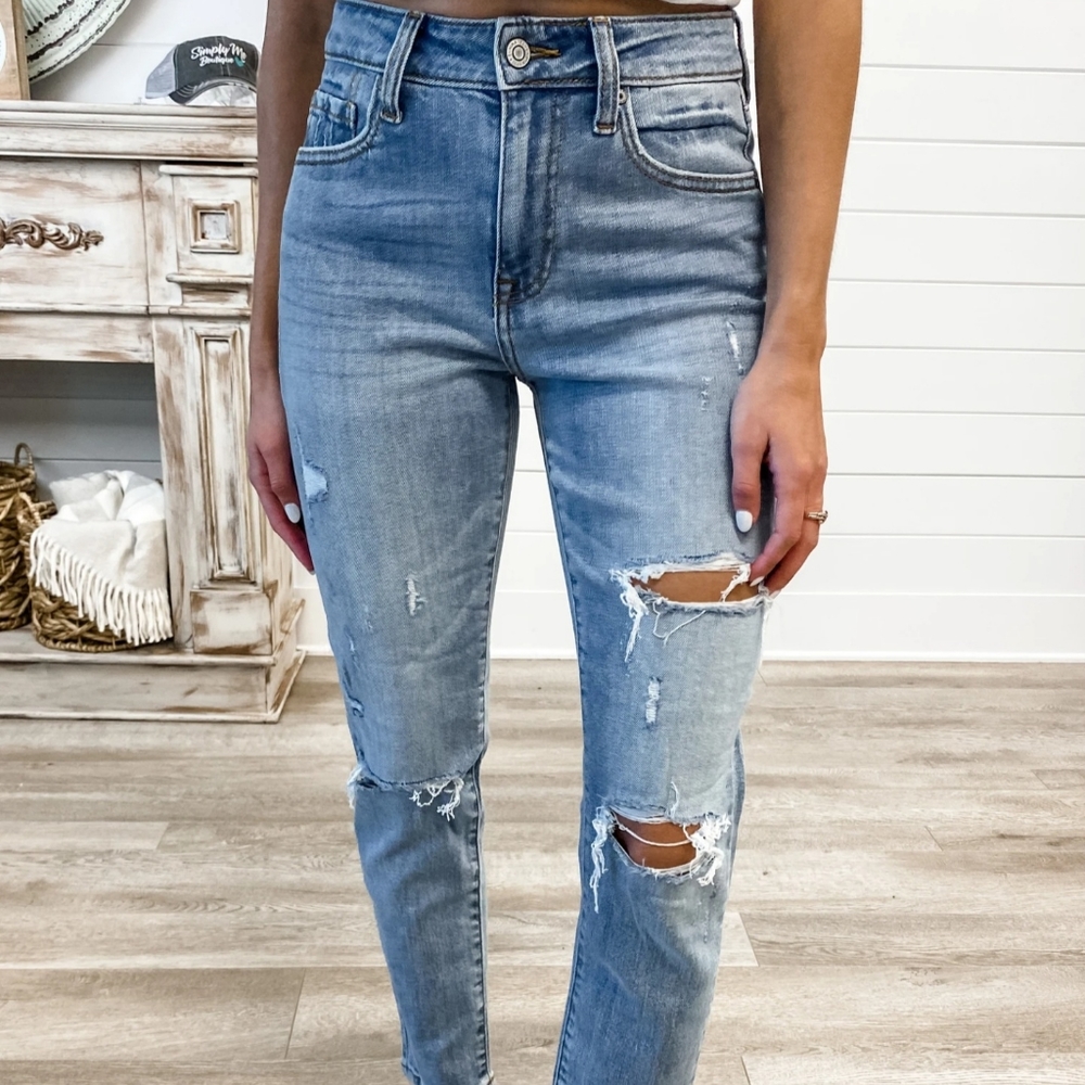 NWT Eunina High waisted cropped Mom Jeans